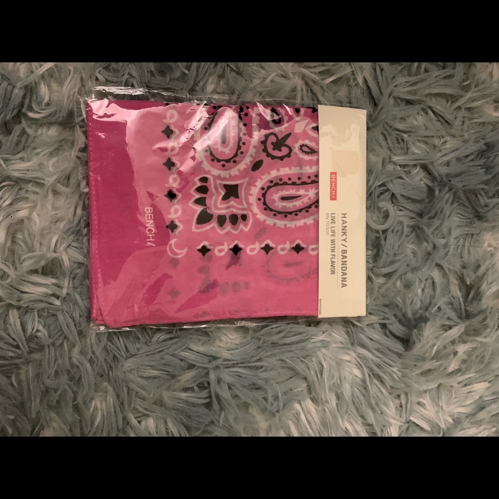 Ladies ha kerchief 😊